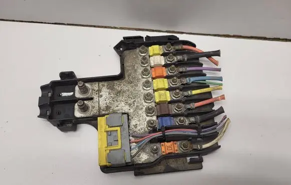 Citroen C4 I Picasso Battery control module 2986130