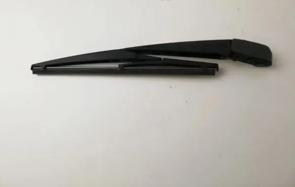 KIA Soul Rear wiper blade KL3204