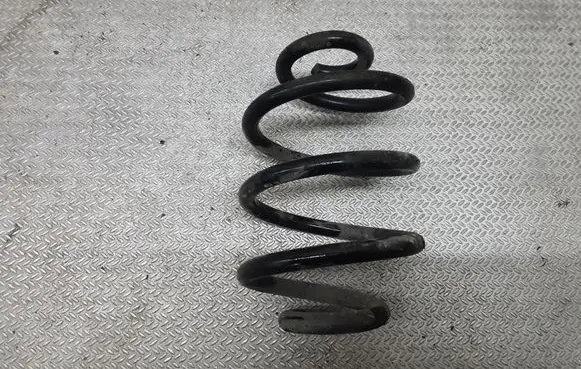Skoda Octavia Mk1 (1U) Rear coil spring