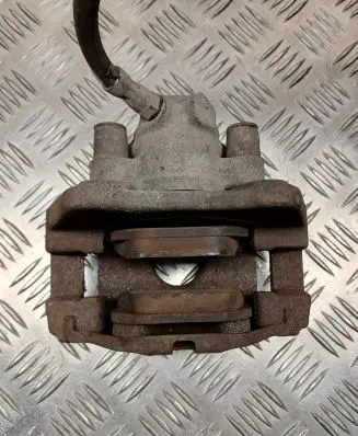 BMW X3 E83 Rear brake caliper 957
