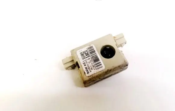 BMW 5 GT F07 Antenna control unit 911826206 21367510