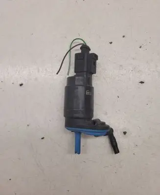 Audi A4 S4 B6 8E 8H Windscreen/windshield washer pump 09089 2213