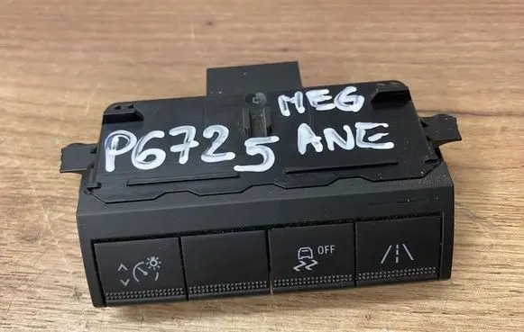 Renault Megane E-Tech ESP (stability program) switch 252735945R
