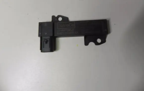 Ford C-MAX II Aerial antenna amplifier 8M5T15K603KA I4081