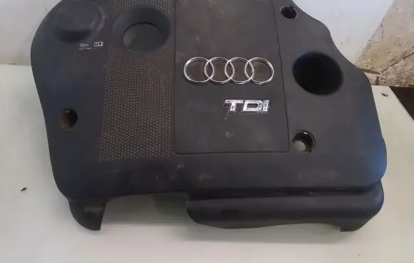 Audi A6 S6 C5 4B Engine cover (trim) 038103925