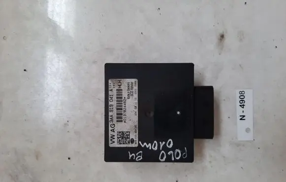 Volkswagen Polo V 6R Power management control unit 3AA919041A