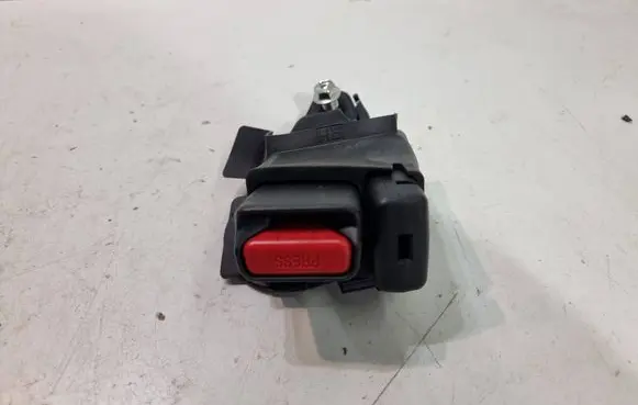 Toyota Yaris Cross Rear seatbelt buckle 1158039