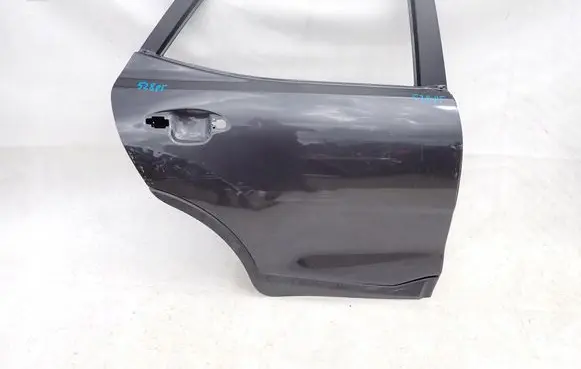 KIA Stonic Rear door