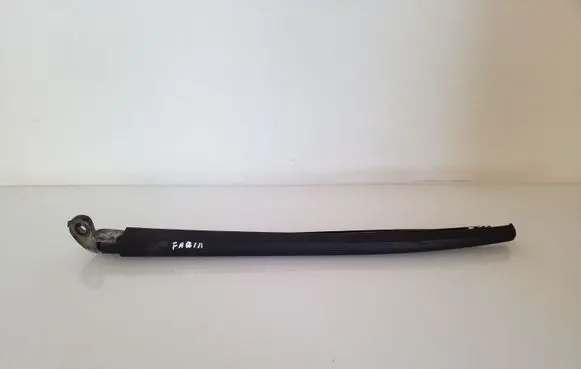 Skoda Fabia Mk1 (6Y) Rear wiper blade arm