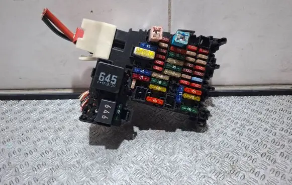 Skoda Superb B8 (3V) Fuse module 5Q0937615C 743030 06082017