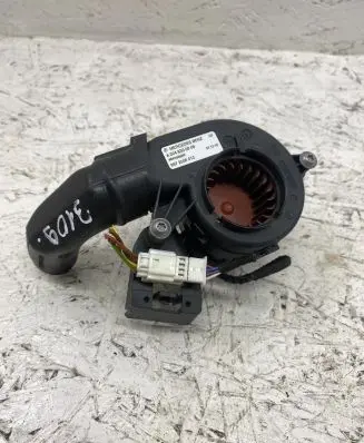 Mercedes-Benz C W204 Engine control unit/module fan A2048300808