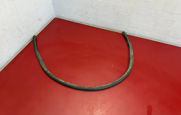 BMW X3 G01 Engine compartment rubber 7397485