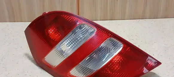 Rear/tail lights
