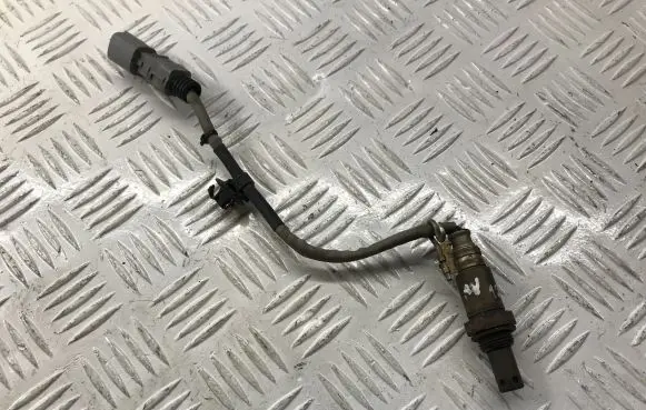 Toyota Avensis T270 Lambda probe sensor 8946720100
