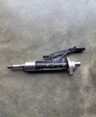 BMW X5 G05 Fuel injector 8625396 0261500541