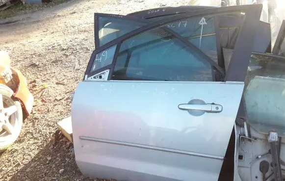 Mazda 6 Front door