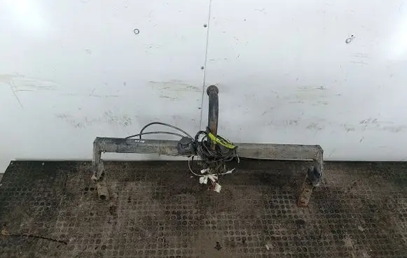 Toyota Avensis T250 Tow bar AUTOHAK1101N