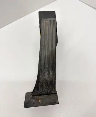 BMW 5 E60 E61 Accelerator throttle pedal 6766930 25916010 080304
