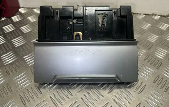 Volkswagen PASSAT B8 Ashtray (front) 3G2863284 3G2857962