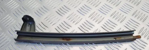 Lexus IS 220D-250-350 Front door windshield rail