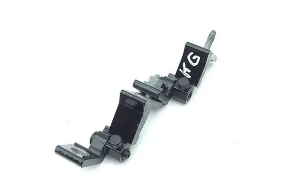 Rear door hinge set