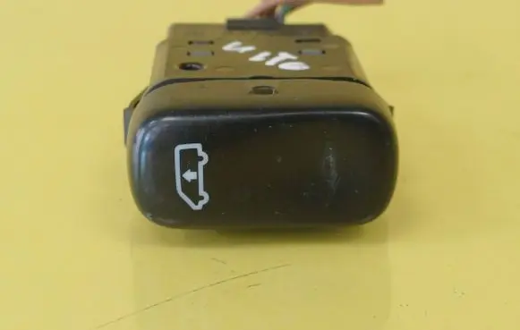 Mercedes-Benz Vito Viano W638 Central locking switch button 0055452007