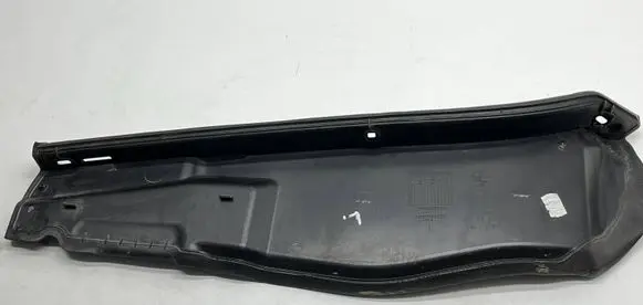 Other engine bay part