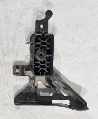 Porsche Cayenne (92A) Jacking socket point 7P5802820A