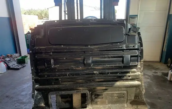 Renault Trafic III (X82) Partition between cabin 