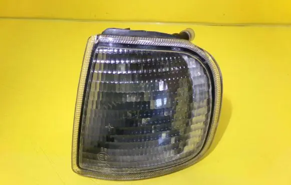 Front indicator light