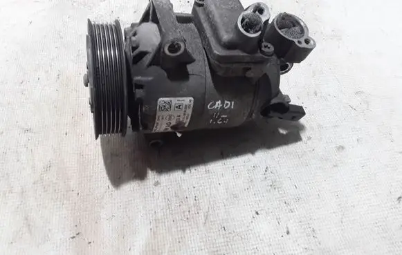 Volkswagen Caddy Air conditioning (A/C) compressor (pump) 5N0820803A