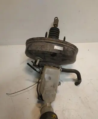 Toyota RAV 4 (XA20) Brake booster 13101011260