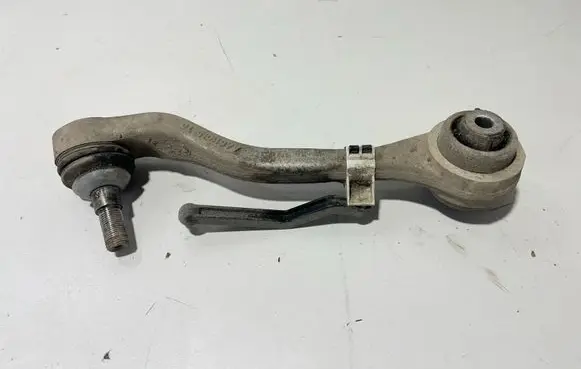 BMW i4 Front lower control arm/wishbone 8837893
