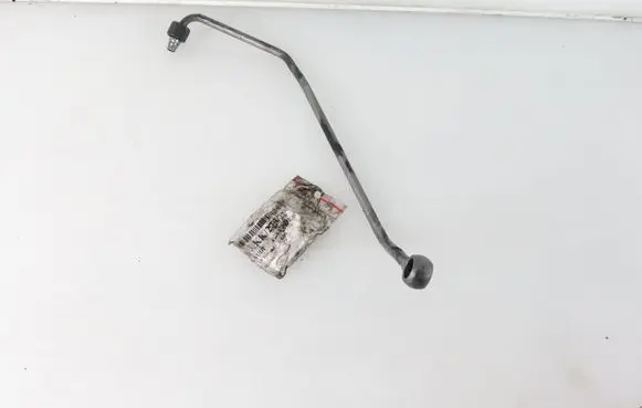 Audi A4 S4 B5 8D Turbo turbocharger oiling pipe/hose 