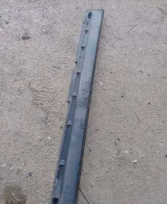 Volvo XC70 Sill 8620136 09190881