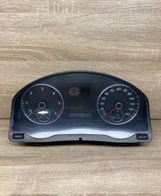 Volkswagen Golf V Speedometer (instrument cluster) 5M0920973A A2C37530800