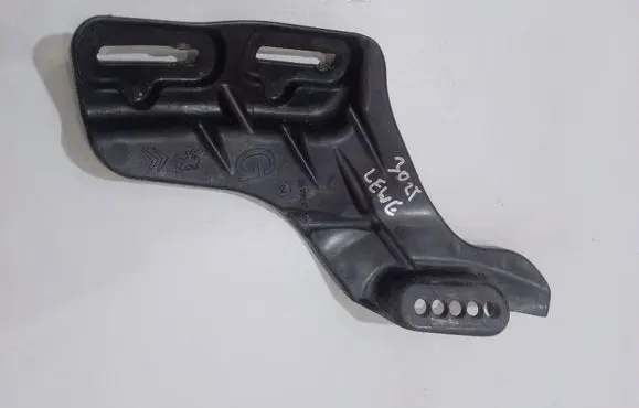 Peugeot 208 I Fender mounting bracket 9675143980