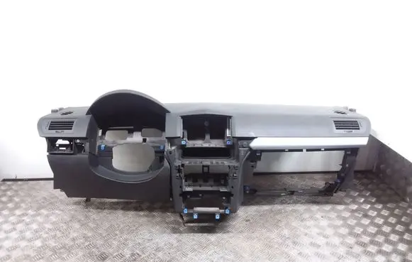 Opel Astra H Dashboard 13191465 331985437