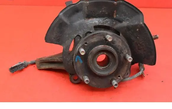 Hyundai Tucson JM Front wheel hub spindle knuckle