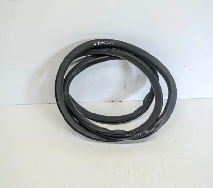 Rubber seal rear door