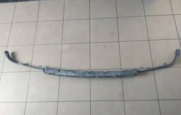 Dodge Durango III Front bumper splitter molding