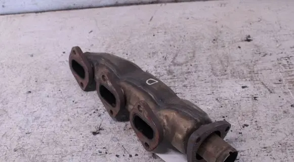 Audi A6 S6 C6 4F Exhaust manifold 059253034L