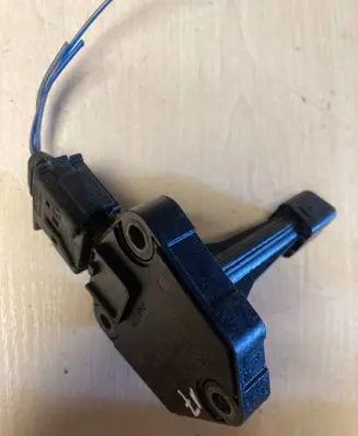 Volvo XC60 Oil level sensor 7G9N6C624AC