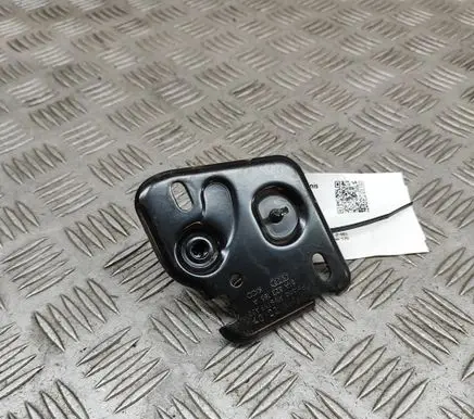 Audi Q4 Sportback e-tron Engine bonnet/hood lock/latch loop/hook 81A823185A