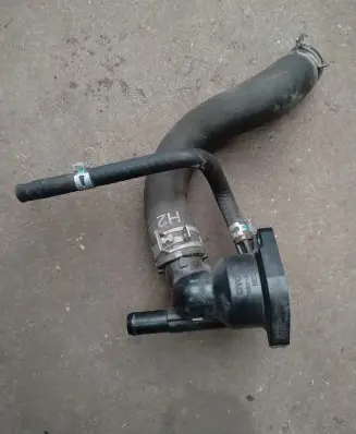 Thermostat/thermostat housing