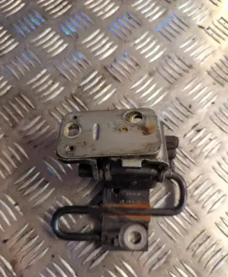 Audi A8 S8 D3 4E Rear door lower hinge 4E0833411A