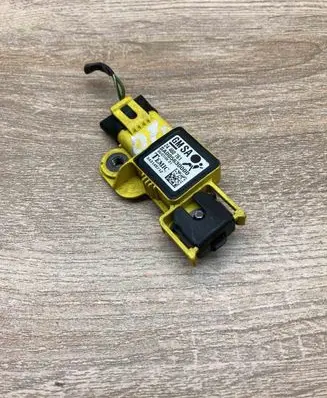 Opel Astra G Airbag deployment crash/impact sensor 24460761 WithPlug