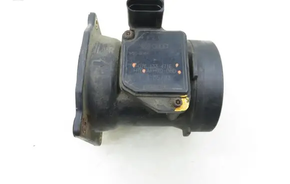 Audi A6 S6 C5 4B Mass air flow meter AFH7008D 078133471