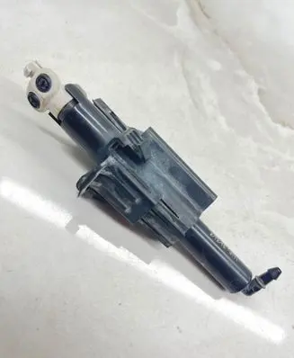 Ford S-MAX Headlight washer spray nozzle FM2B13L015AB