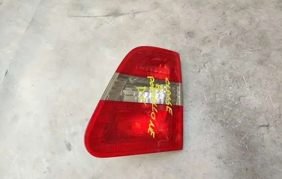 Mercedes-Benz B W245 Tailgate rear/tail lights A1698201664